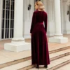 Robe Longue Velours pour Femme : Élégance et Confort Réunis pour Toutes les Occasions