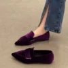Des mocassins velours femme doux et élégants pour un style raffiné au quotidien