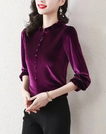 Un chemisier femme velours doux et chic pour briller en toute occasion