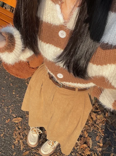 Une jupe longue velours côtelé qui allie style et confort