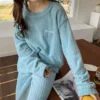 Un pyjama velours femme doux et chaud pour des nuits cocooning inoubliables