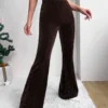 Le pantalon velours marron femme qui allie confort et style sans effort