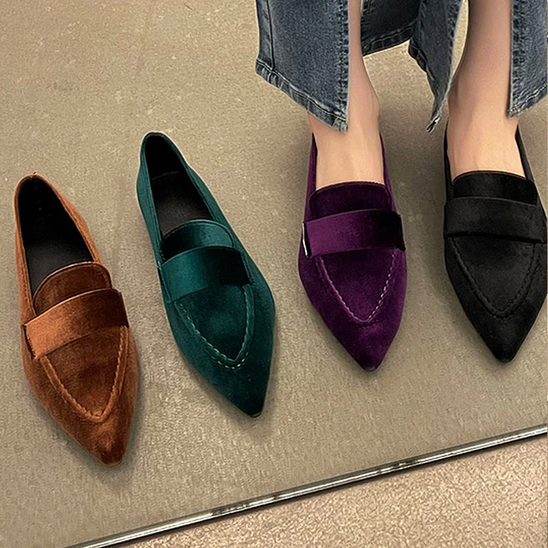 Des mocassins velours femme doux et élégants pour un style raffiné au quotidien