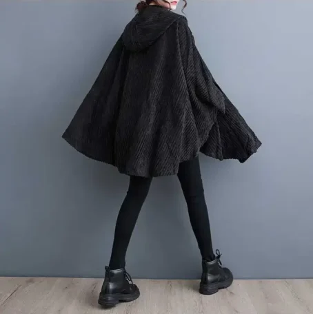 Enveloppez-vous de douceur et d'élégance avec ce manteau velours côtelé femme ultra-tendance